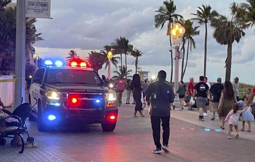 Reportan ataque armado en playa de Miami; al menos 9 heridos (+Video)