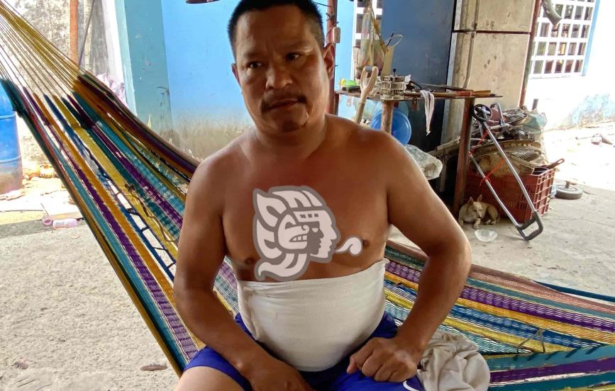Ladrones lo hieren en Minatitlán; no puede mantener a su familia (+Video)