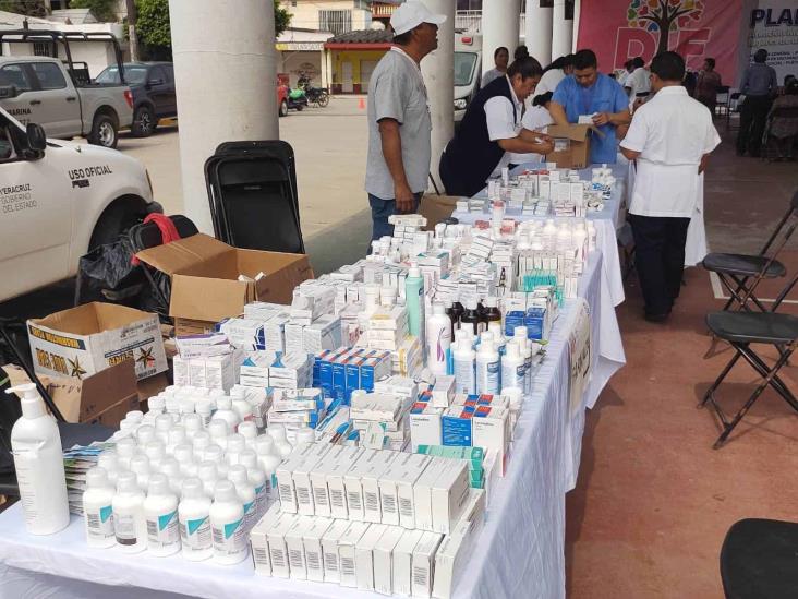Servicios médicos gratuitos beneficiaron a pobladores de Villa Cuichapa (+Video)
