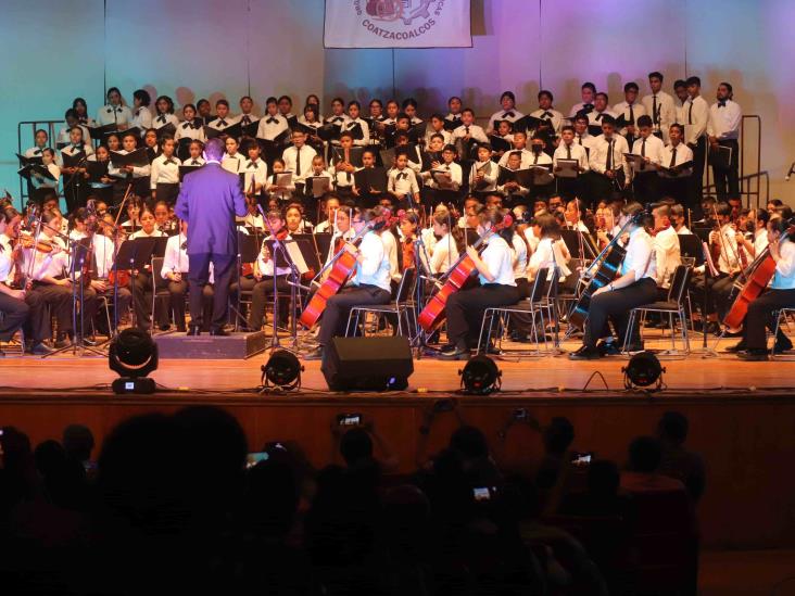 Orquesta Sinfónica de las Técnicas provoca ovaciones con ‘Eterno Amor’
