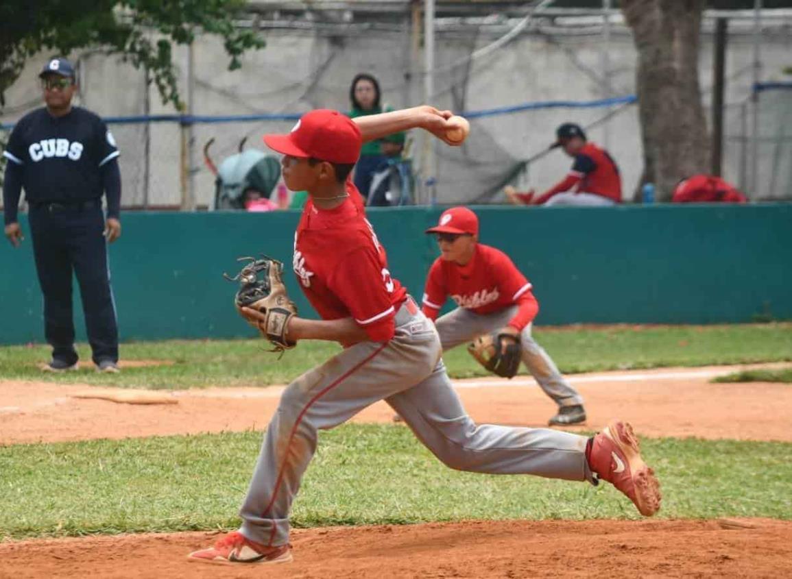 La Liga Pequeña de Beisbol de Minatitlán vive la fiesta de los playoffs