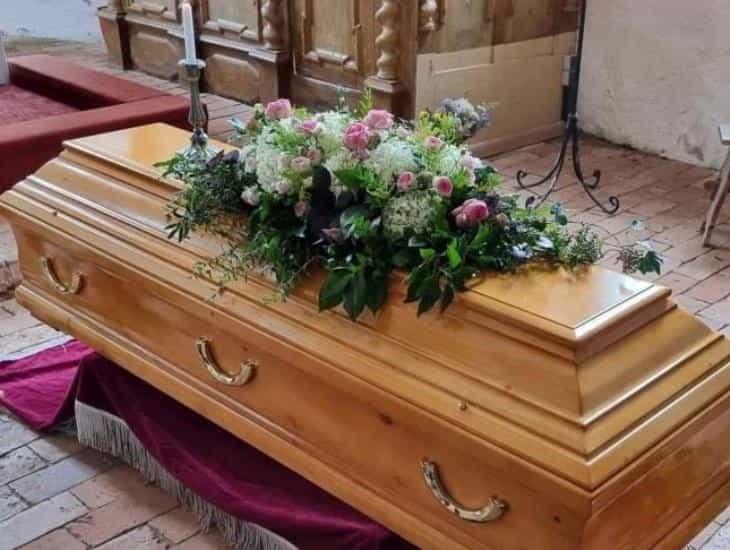 Caso de mujer que revivió en su funeral es investigado