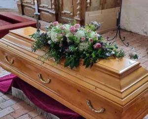 Caso de mujer que revivió en su funeral es investigado