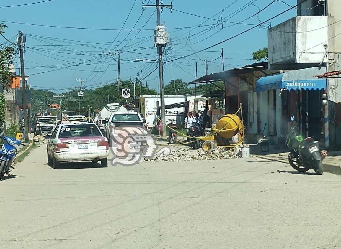 Piden en Villa Cuichapa que taxistas mejoren sus unidades 