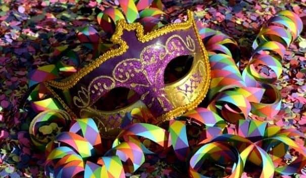Colectivo LGBTI en Veracruz anuncia tradicional desfile y coronación de corte real