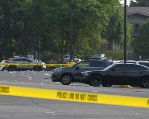 Al menos 20 personas son baleadas en un estacionamiento de Chicago