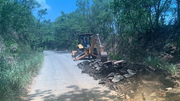 Inicia SIOP pavimentación de carretera Acayucan-Soteapan (+Video)