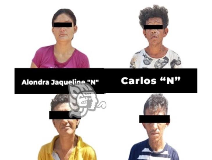Aprehenden a tres hombres y una mujer en Coatzacoalcos; estaban cargados de droga
