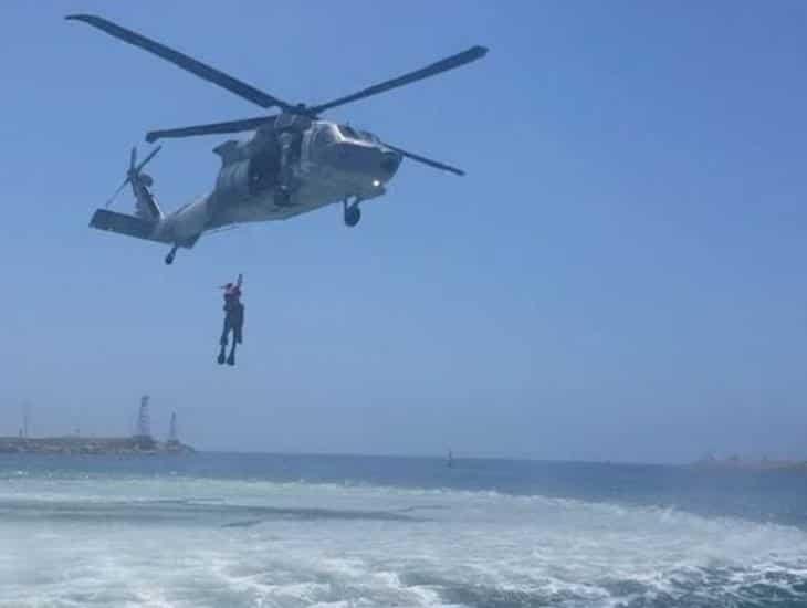 Con embarcaciones Pemex activa búsqueda tras caída de helicóptero en la Sonda de Campeche