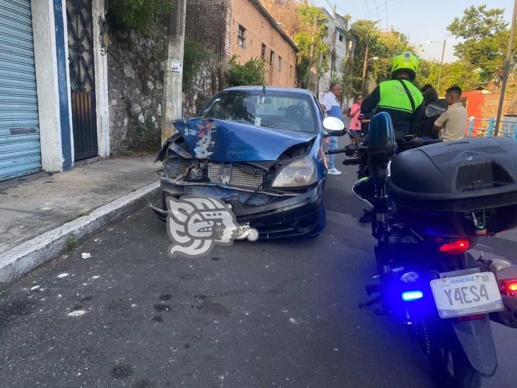 Taxi provoca brutal accidente en Córdoba