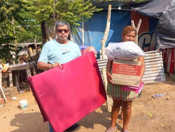 A un mes de la tragedia por tromba, envía DIF estatal ayuda a damnificados de Oluta