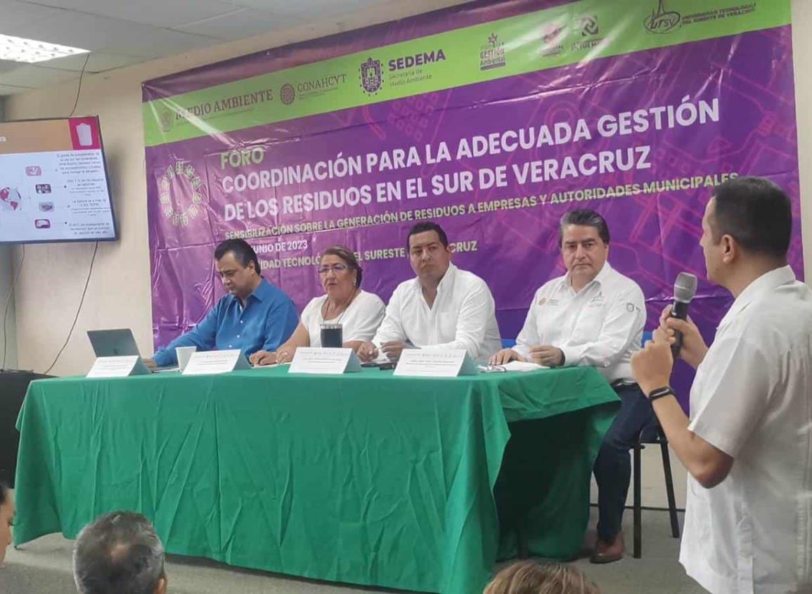 Realizan primero foro sobre la gestión de residuos en el Sur de Veracruz