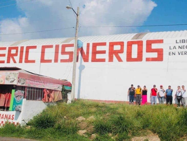 Morenistas de Sayula usan pared de Mercado Municipal para promover a Erick Cisneros
