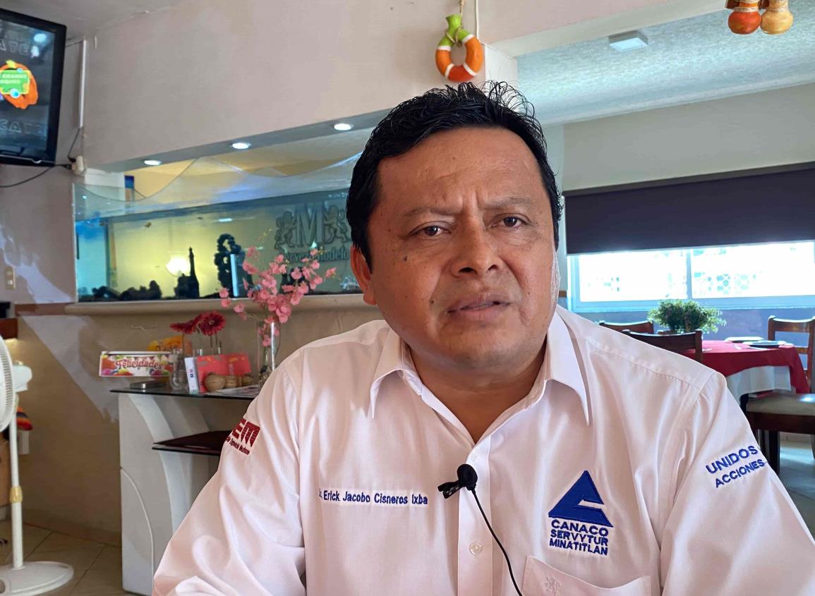 Por falta de inversión comercio en Minatitlán está sobreviviendo: Erick Cisneros Ixba