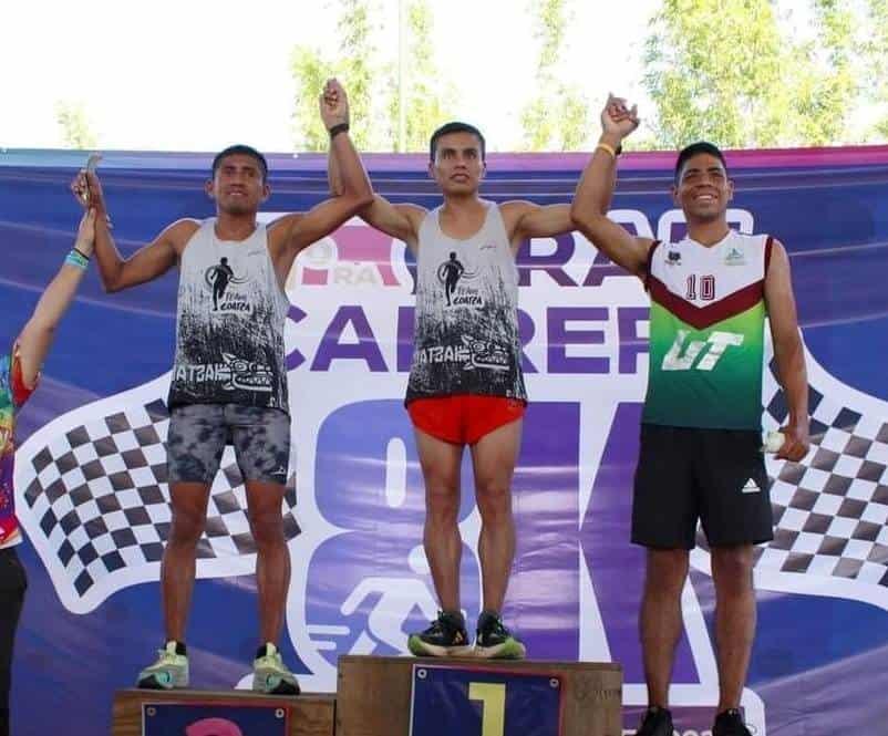 Atleta oaxaqueño dominó Carrera en Cosoleacaque
