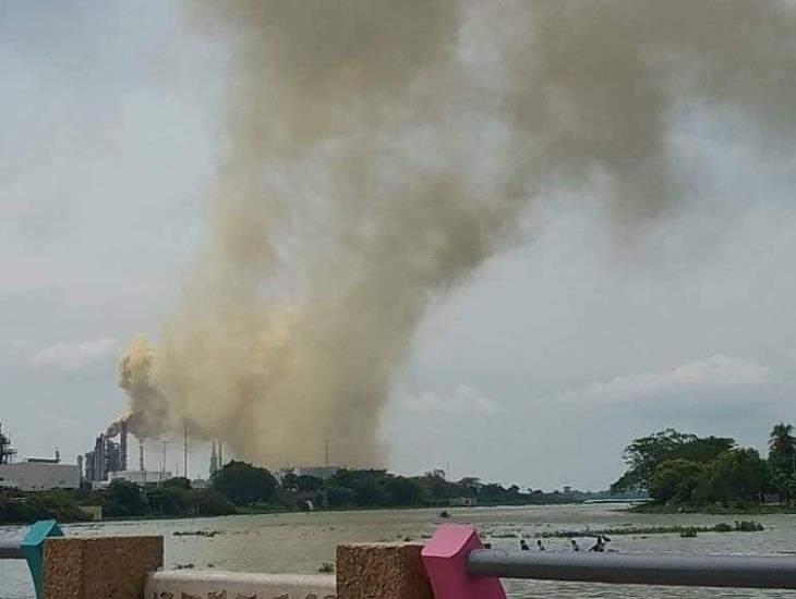 Densa capa de humo alarmó a pobladores de Capoacan