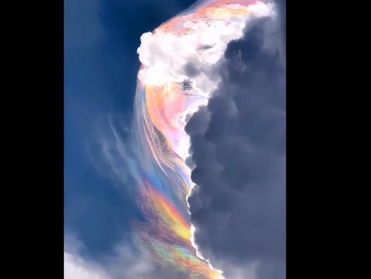 El peligro detrás de la hermosa formación de nubes que se hizo viral l VIDEO