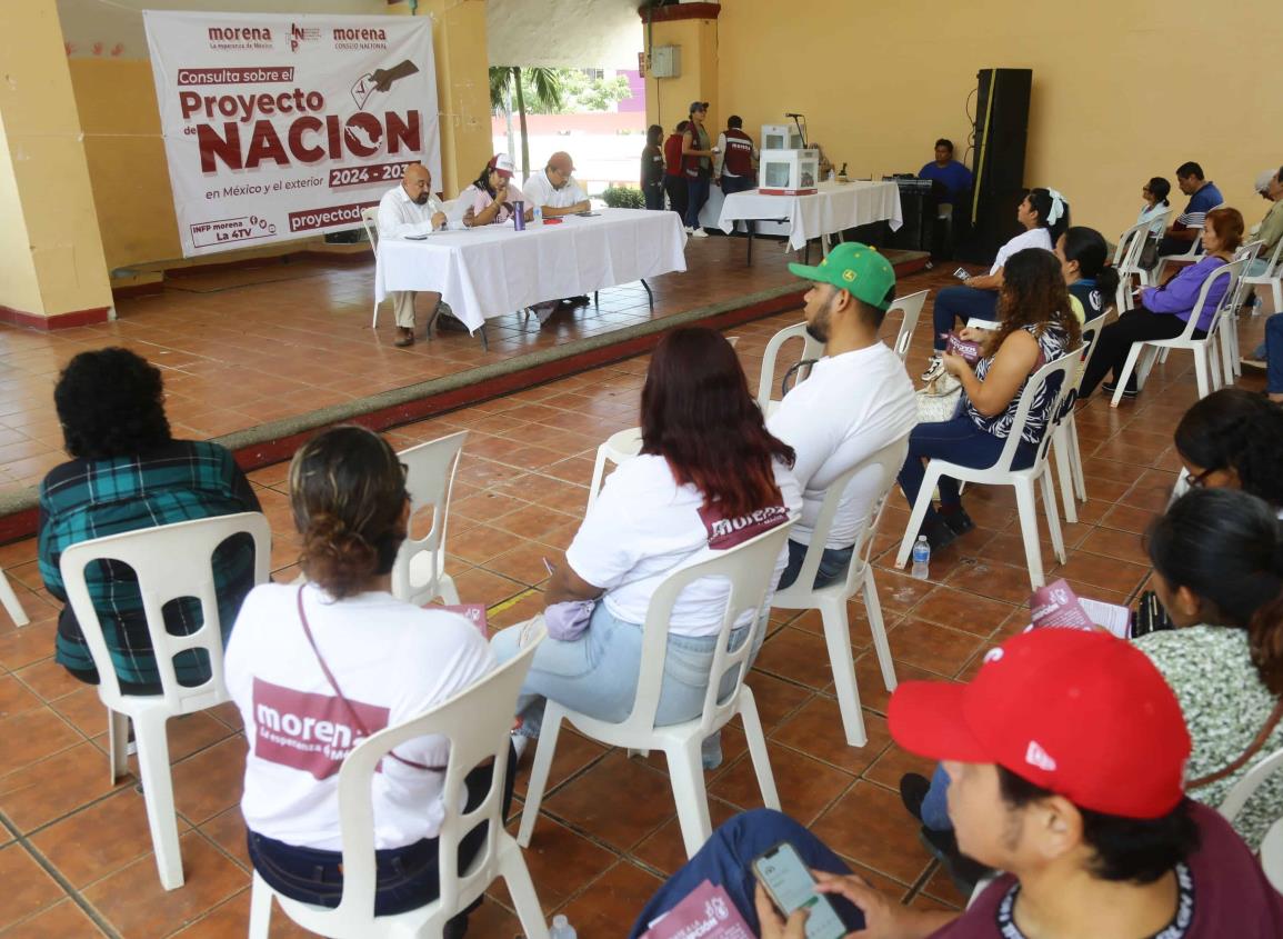 Realiza Morena asamblea informativa en Coatzacoalcos