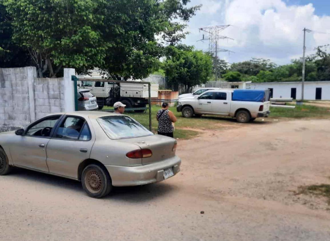 Sin luz en ejido de Agua Dulce desde hace 7 meses; matrimonio toma instalaciones de CFE | VIDEO