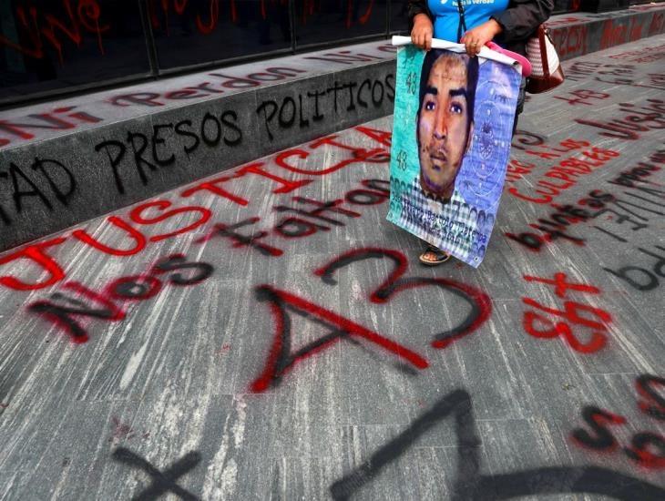 Dictan formal prisión contra exmilitar por su relación en el caso Ayotzinapa