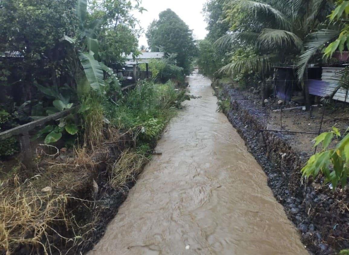 Apagones e interrupciones de red en Villa Cuichapa tras fuertes lluvias