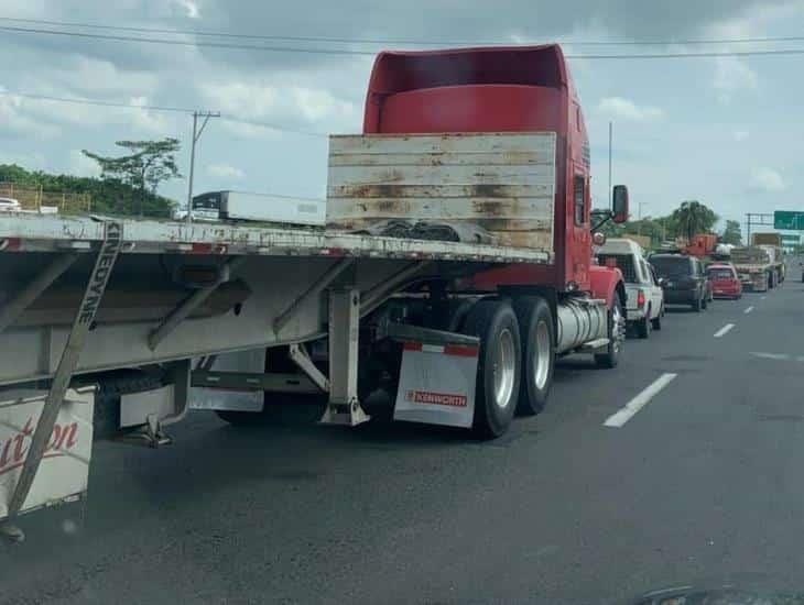 Continúa cierre de autopista Cosolea- La Tinaja por reparación del puente Papaloapan