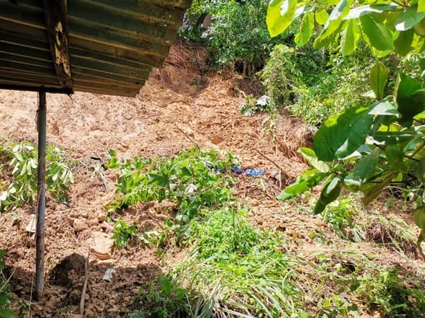 Lluvias afectaron a más de 25 familias en predio Monte Alban ¡Alertan por más deslaves!