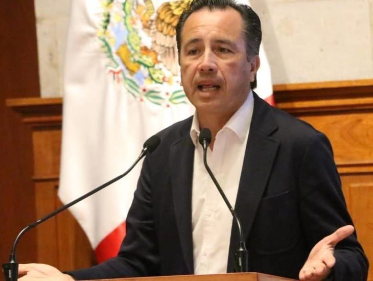 Cuitláhuac arremete contra embajador de Reino Unido; lo acusa de injerencista y de proteger a Karime N