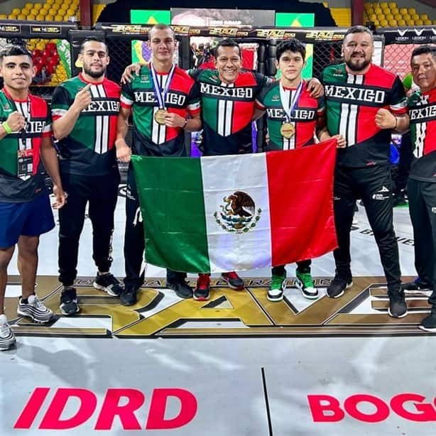 Joven de Coatzacoalcos gana medalla de oro en Panamericano de MMA en Colombia