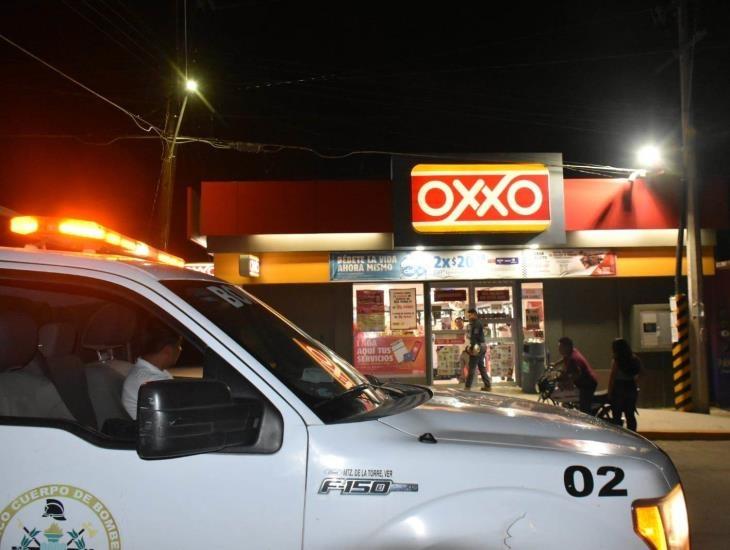 Un asalto más en el Oxxo de la Benito Juárez de Acayucan