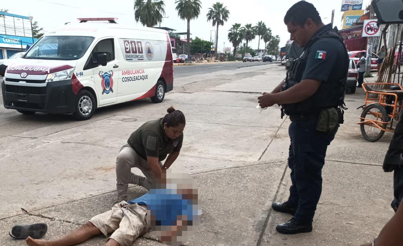 Cayó y convulsionó; muere tras parranda en Cosoleacaque