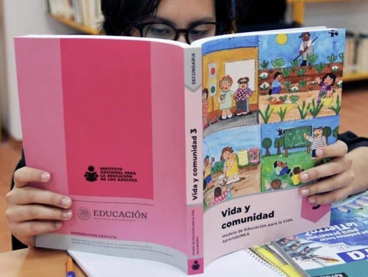 AMLO confirma entrega de nuevos libros de texto en 30 estados de México