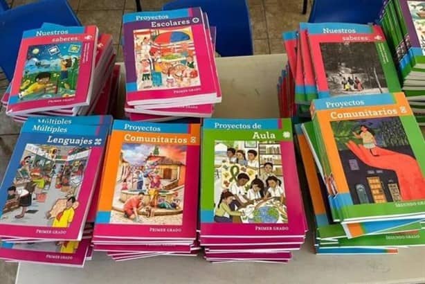 Queman libros de texto en Chiapas una vez más, por temas de diversidad sexual