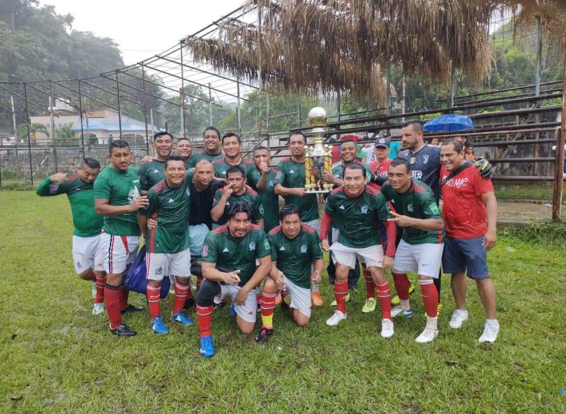 Real Coatza se quedó con el campeonato, vencieron a Deportivo Cuichapa 2-1