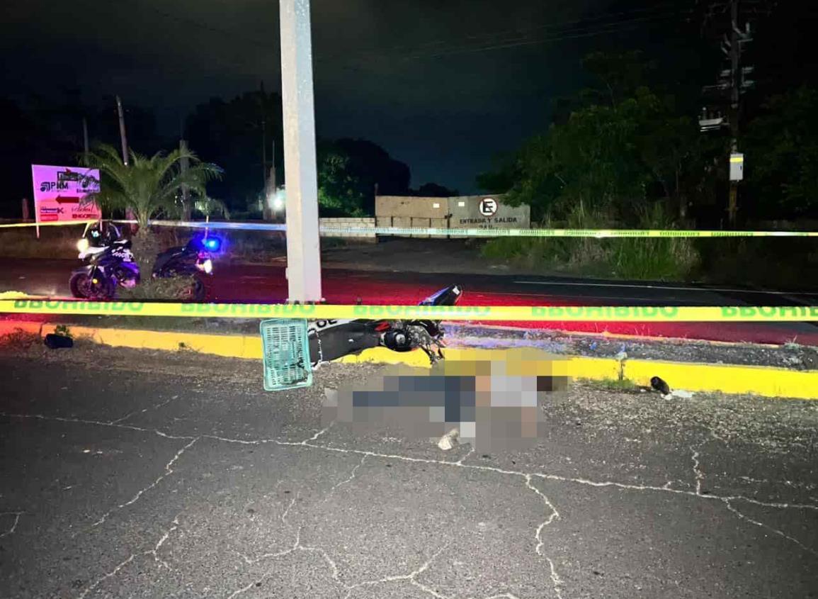 Sayuleño pierde la vida tras accidente de motocicleta en Acayucan