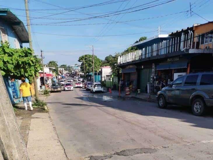 Más de 6 mil habitantes de Nanchital sin luz; pasaron diez horas sin energía eléctrica