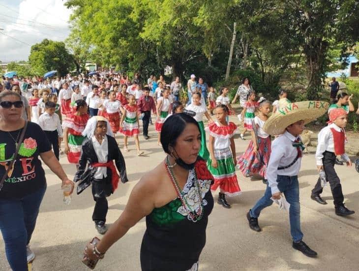 Conmemoraron el 213 aniversario de la Independencia en Moloacán | VIDEO