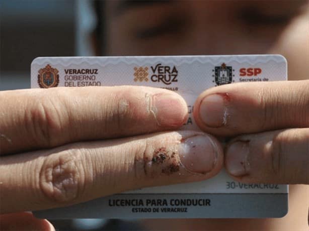 5 documentos obligatorios que debes traer antes de manejar tu auto en Veracruz