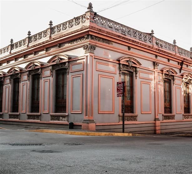 Colegio Preparatorio de Xalapa celebra 180 años con estas actividades