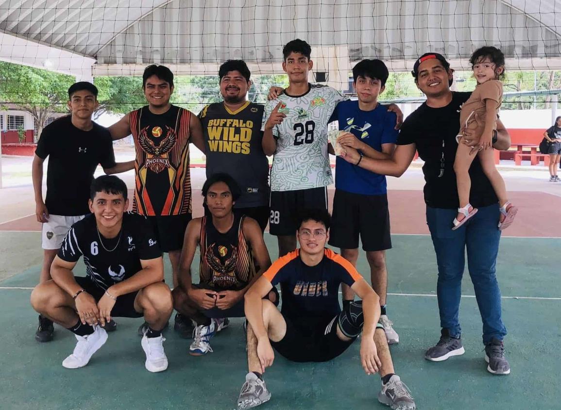 Los Flacos conquistaron torneo Relámpago de Voleibol