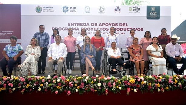 Beneficia DIF a 11 municipios del sur de Veracruz con Proyectos Productivos l VIDEOS