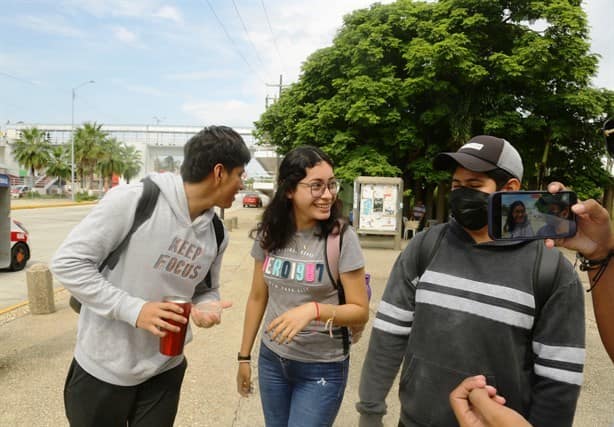 Sondeo: ¿jóvenes de Coatzacoalcos saben por qué el 2 de octubre no se olvida? | VIDEO