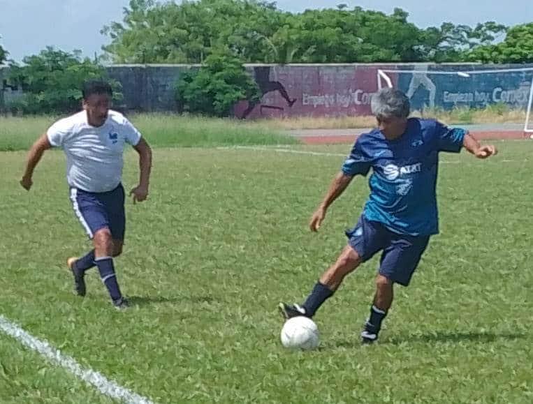 Habrá  agarrones en el futbol regional 60 y Más