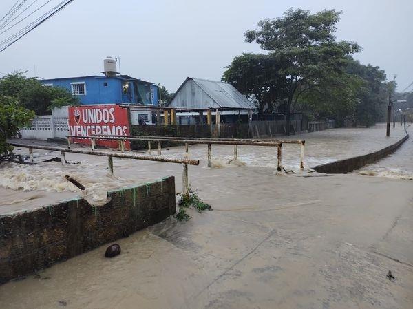 Temen que arroyo Nexmegata se desborde; alerta en Moloacán tras lluvias