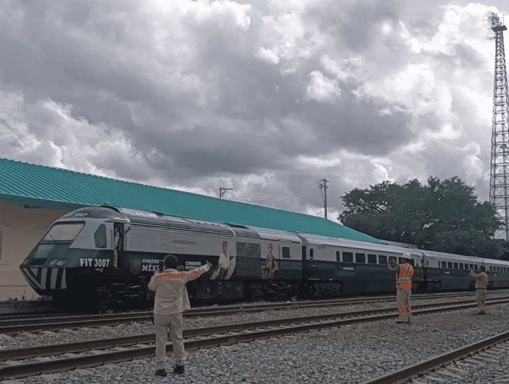 Tren Interoceánico: ¿Porque se le llama La Tehuanita al vagón que hace pruebas de Coatzacoalcos a Salina Cruz?
