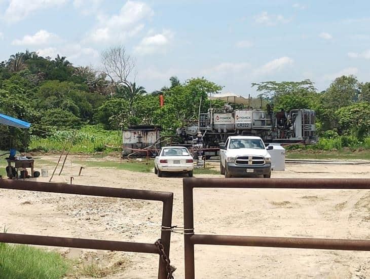 Sujetos armados atracan a petroleros de Moloacán; a golpes los despojaron de sus pertenencias