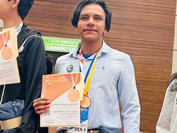 Joven de Coatzacoalcos obtiene bronce en Olimpiada Mexicana de Informática 2023 ¡Irá a preselección internacional!