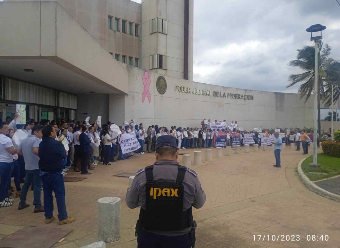 Poder Judicial de Coatzacoalcos: te decimos porque están haciendo protestas los trabajadores