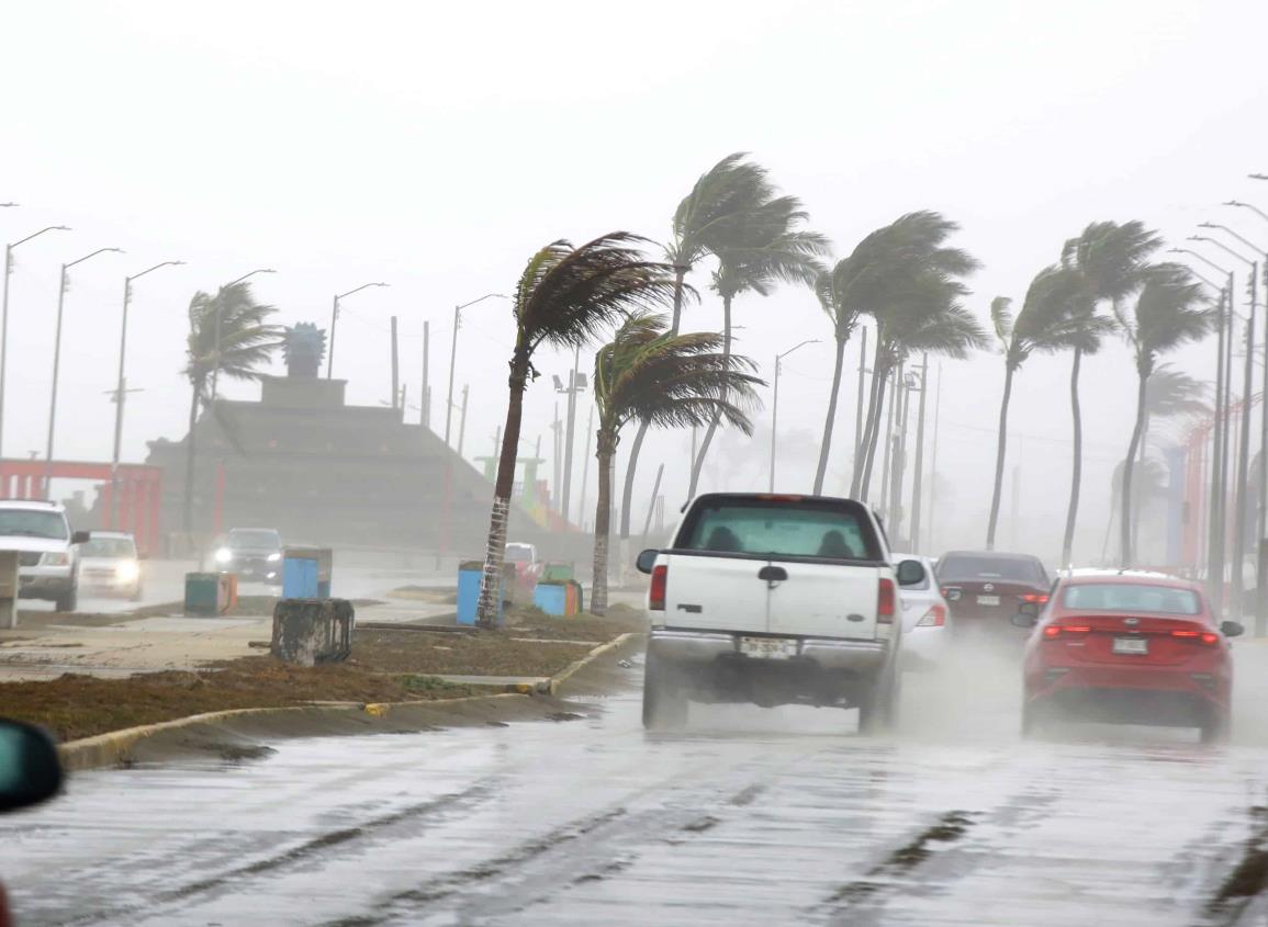 Depresión tropical amenaza al sureste ¿impactará a Veracruz?