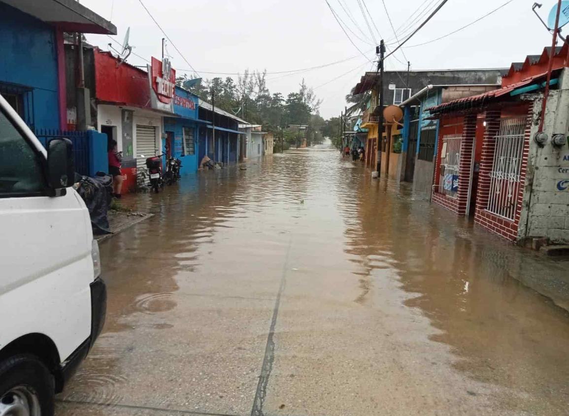 Frente frío 8 dejó severas afectaciones en Las Choapas, más de veinte comunidades quedaron incomunicadas